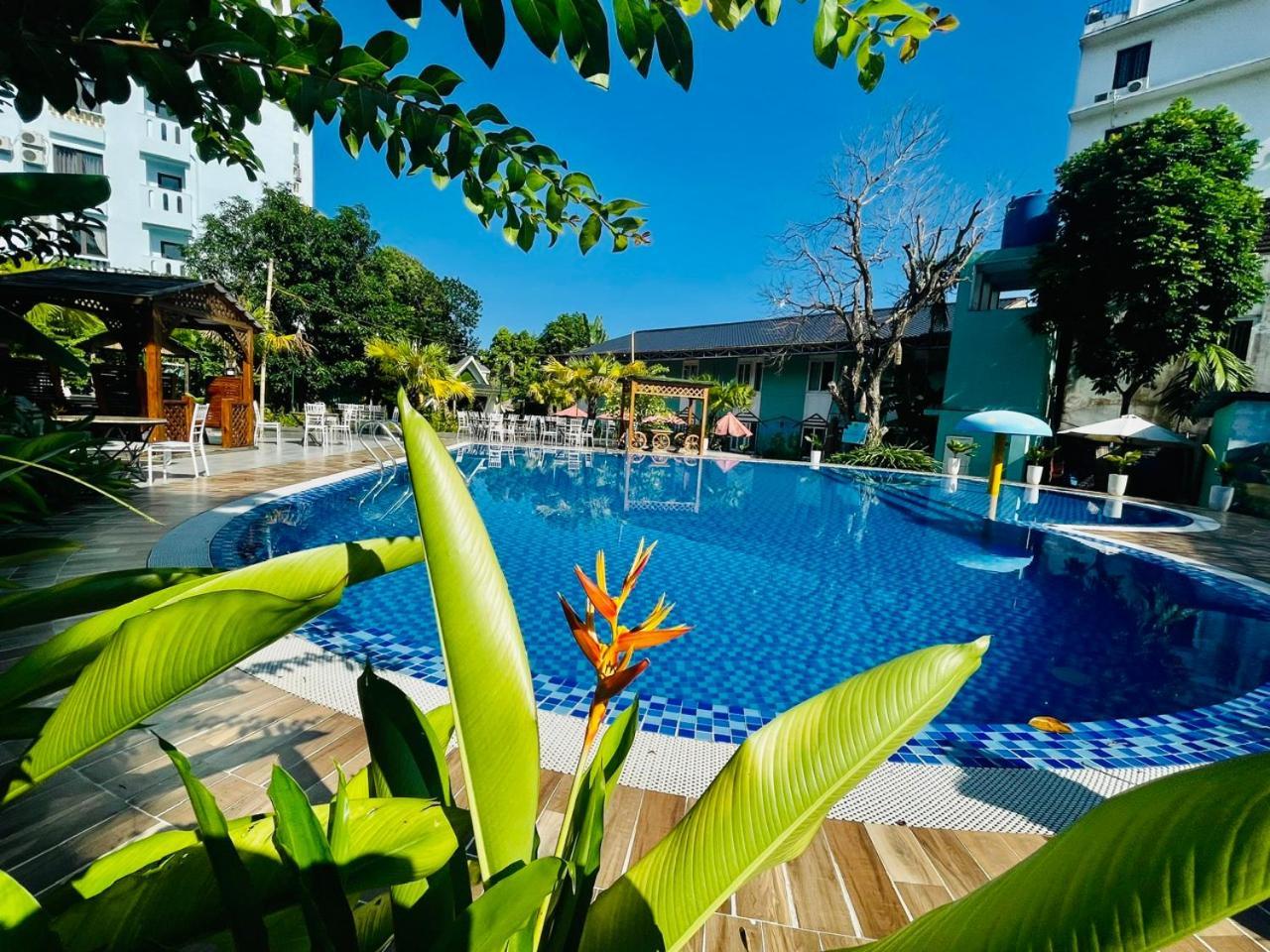 Minh Chau Beach Resort Quảng Ninh Exterior foto